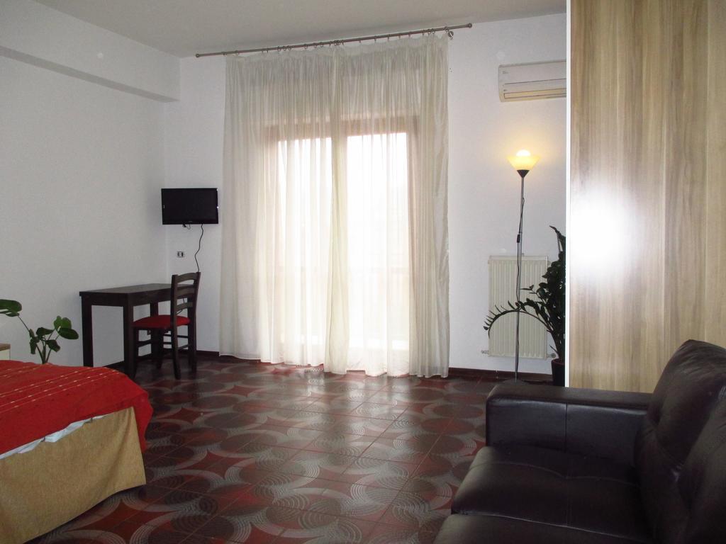 Residenza Paola Hotel Palermo Buitenkant foto